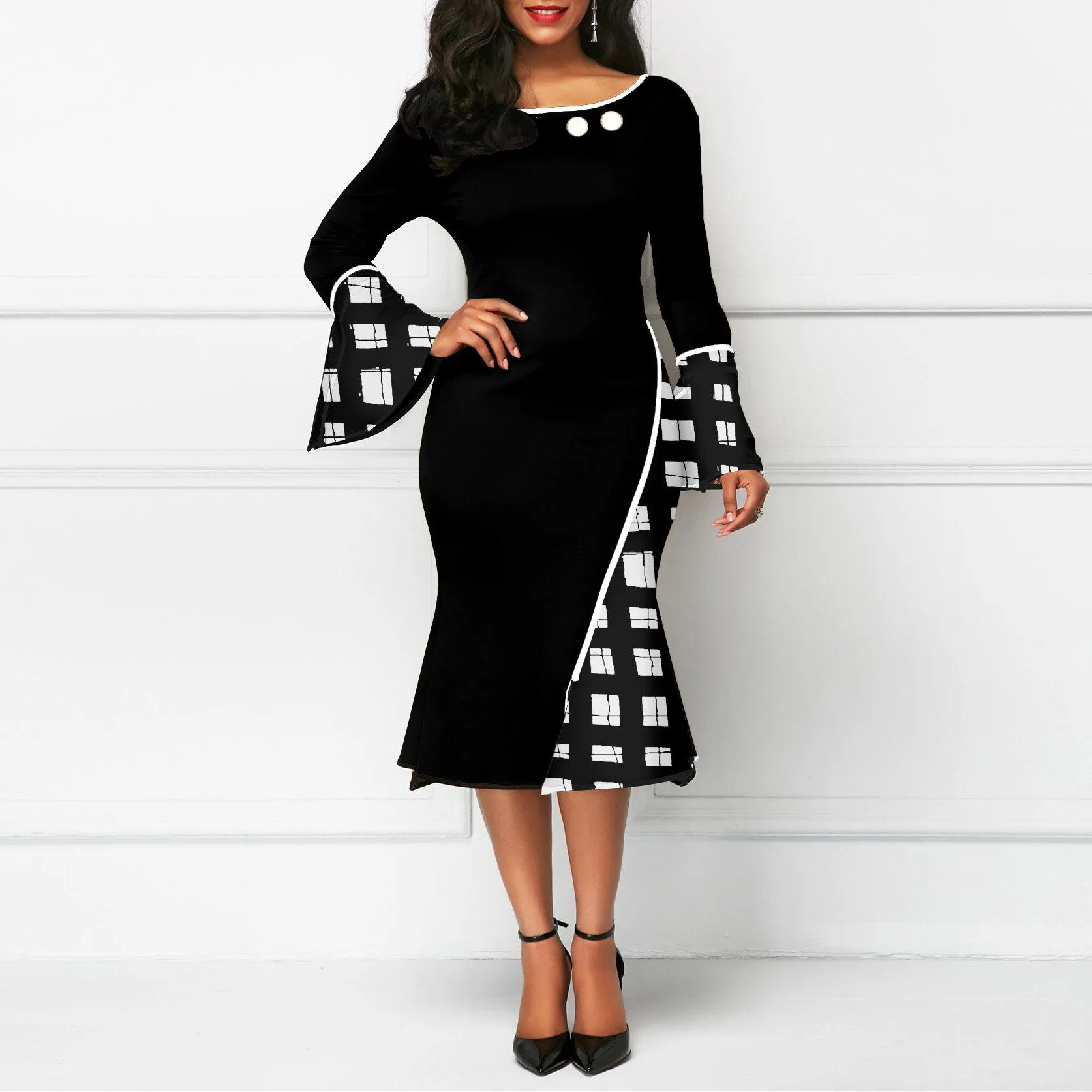 Fashion Boat Neck Flare Sleeve Plaid Dress