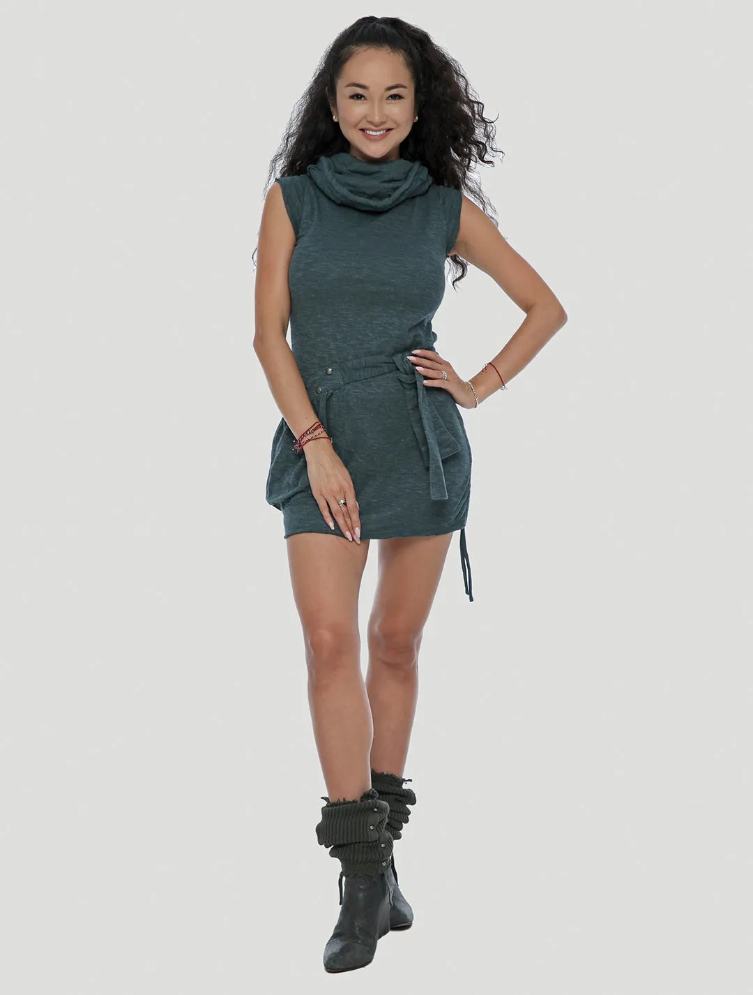 Soba Sleeveless Turtleneck Dress